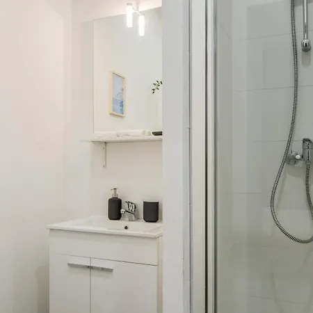 Apartment Near Train Station Lille